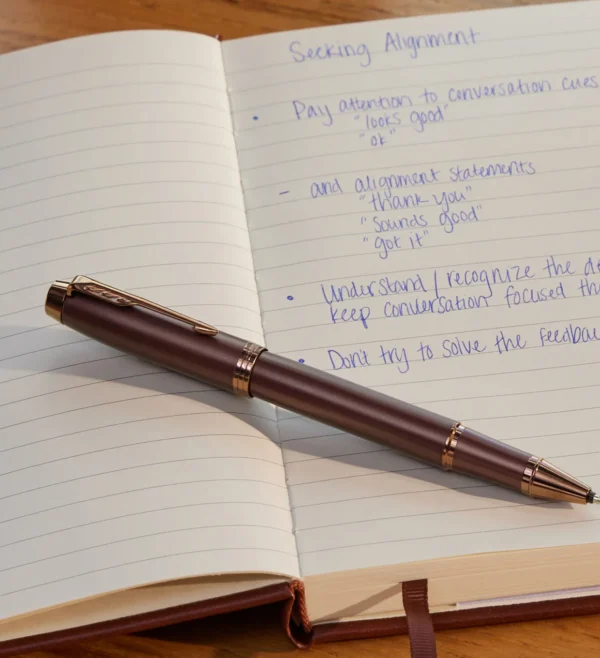 Originalna Parker Monochrome Bordo roler olovka dostupna kod ovlaštenog distributera. Originalna Parker Monochrome Bordo roler olovka dostupna kod ovlaštenog distributera.