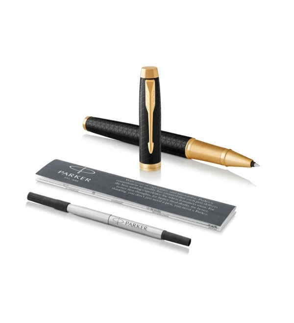 Elegantna Parker poklon kutija s aluminijskim rolerom za najsvečanije poslovne prigode. Elegantna Parker poklon kutija s aluminijskim rolerom za najsvečanije poslovne prigode.