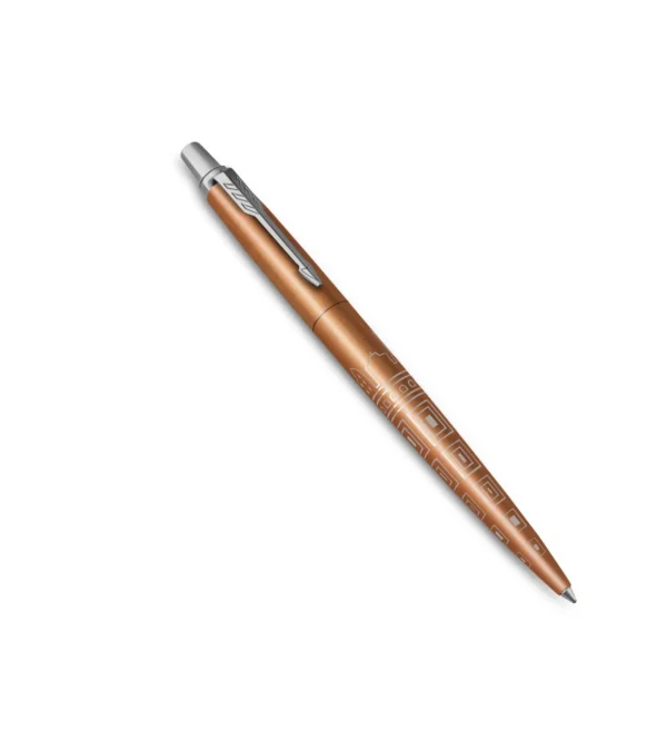 Parker Jotter Rome kao trajna i vrijedna uspomena na posjet Italiji i njezinim čudima. Parker Jotter Rome kao trajna i vrijedna uspomena na posjet Italiji i njezinim čudima.